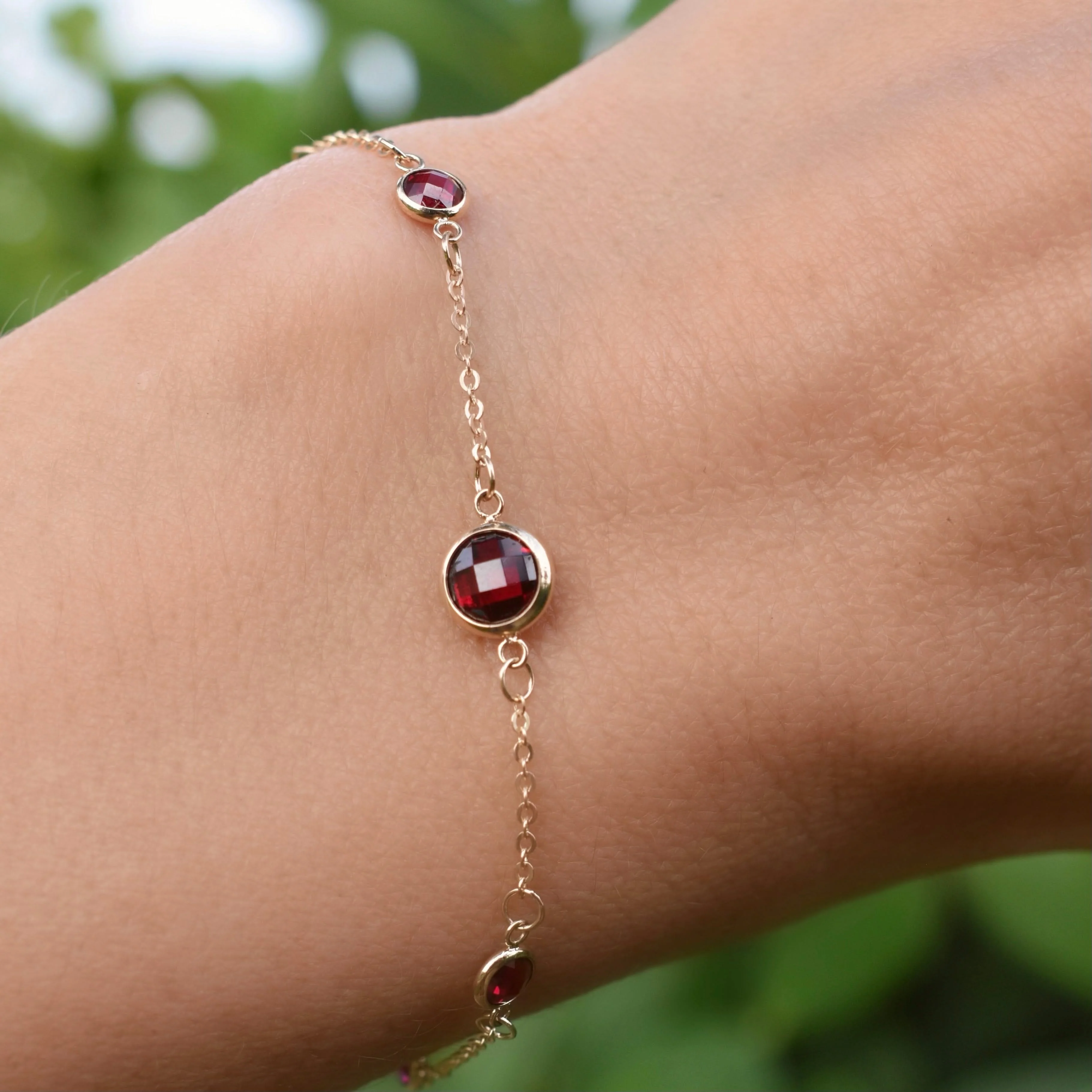 1 Grand & 4 Petite Ruby Bracelet in 14k Gold (July) - Image 3