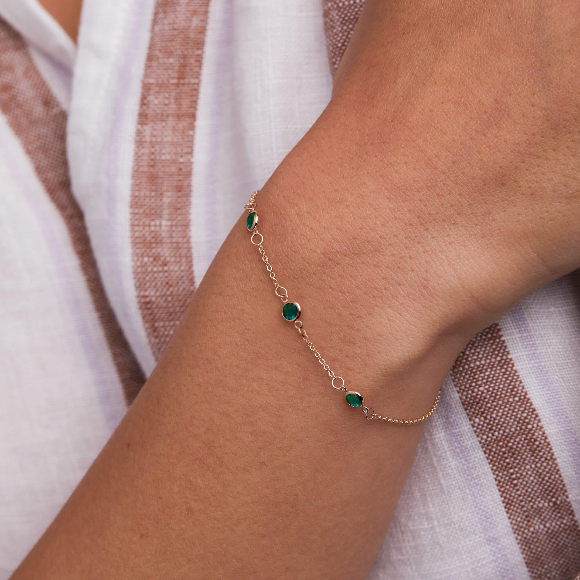 Bayberry 3 Emerald Bracelet in 14k Gold (May) - Image 3
