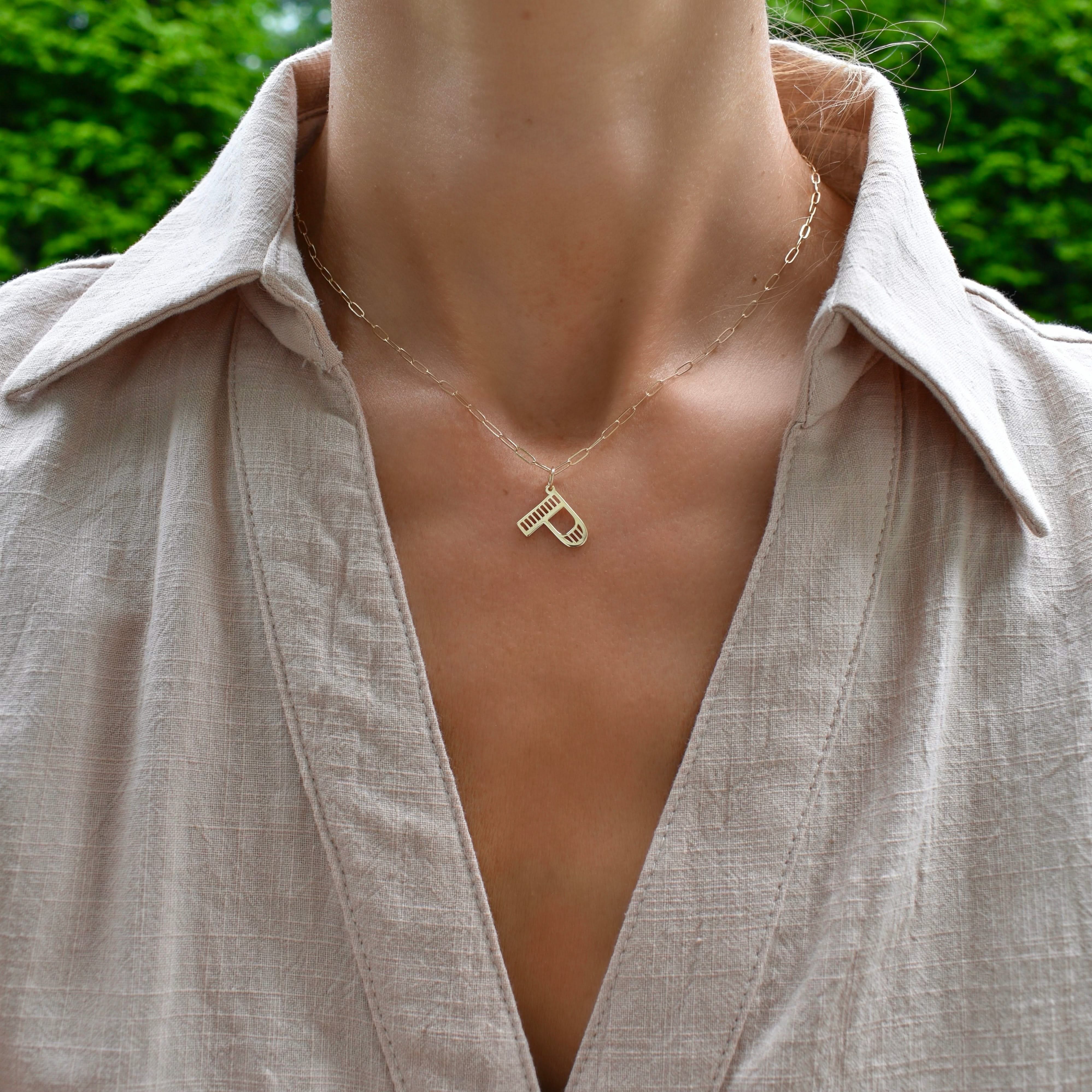 Essex Letter P Pendant in 14k Gold - Image 2