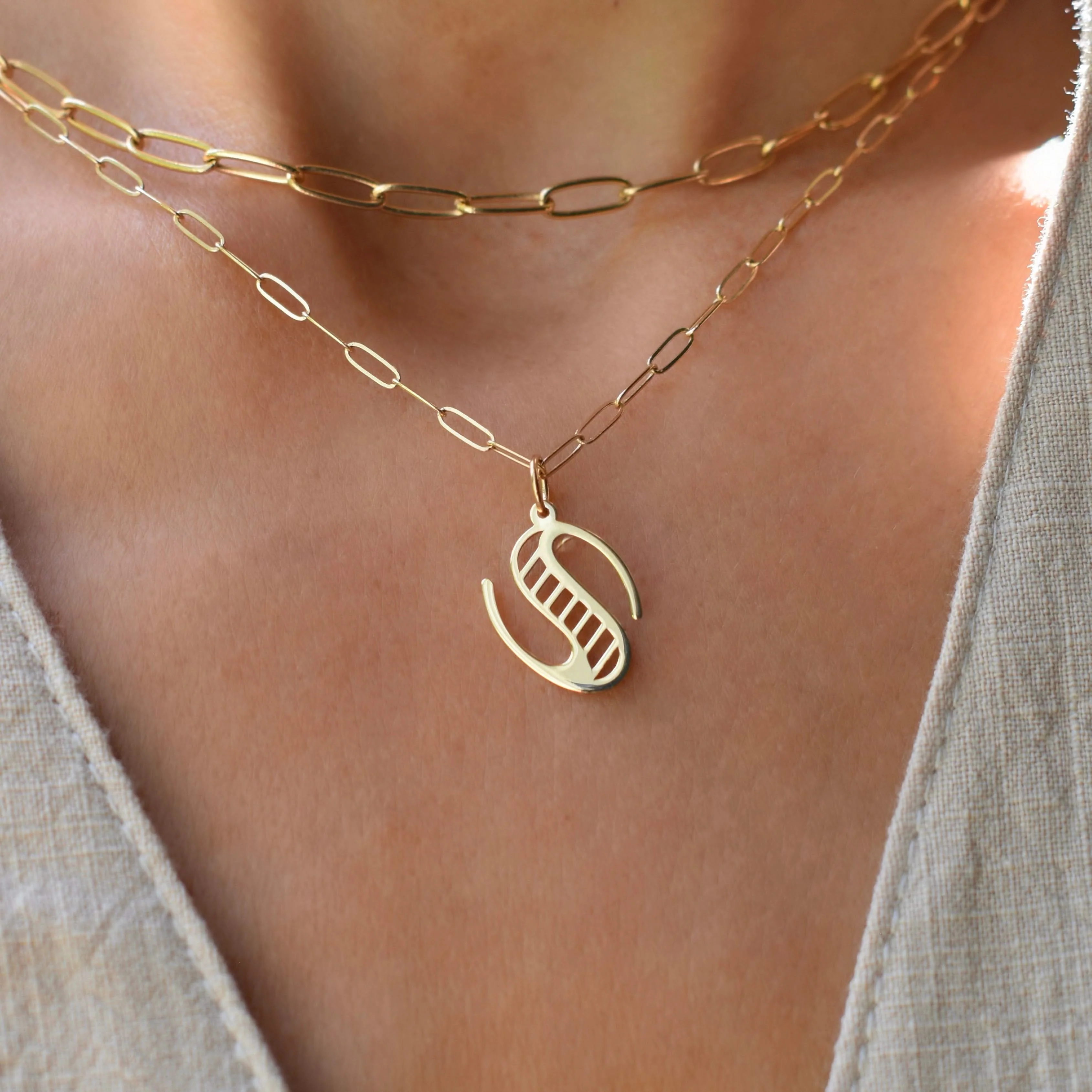 Essex Letter S Pendant in 14k Gold - Image 3
