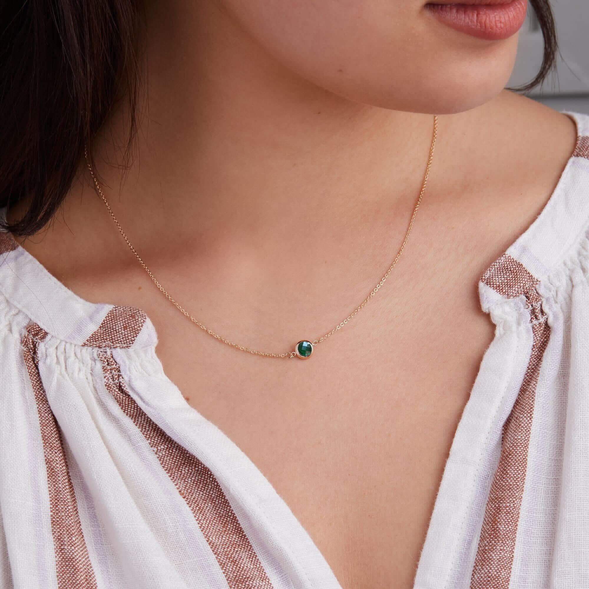 Grand 1 Emerald Necklace in 14k Gold (May) - Image 3