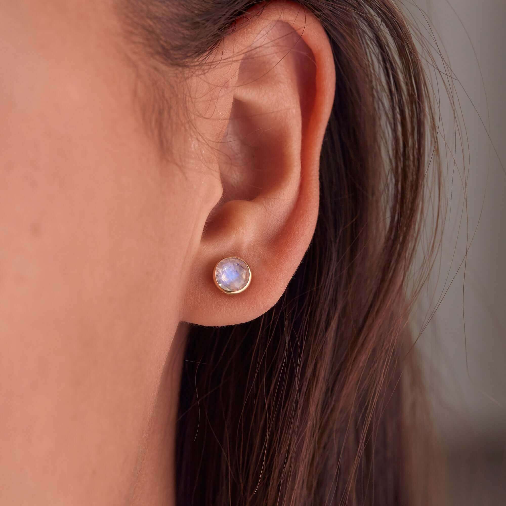 Grand Moonstone Stud Earrings in 14k Gold (June) - Image 3
