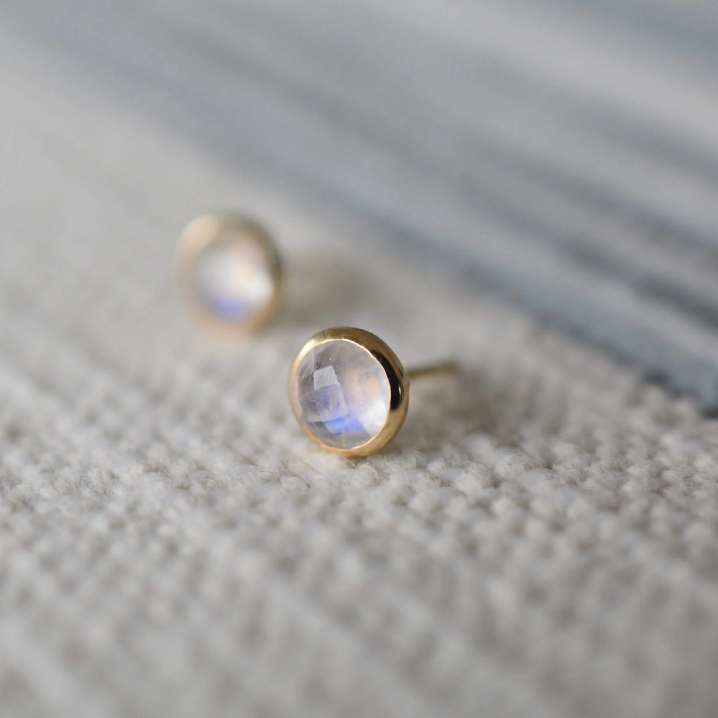 Grand Moonstone Stud Earrings in 14k Gold (June) - Image 7