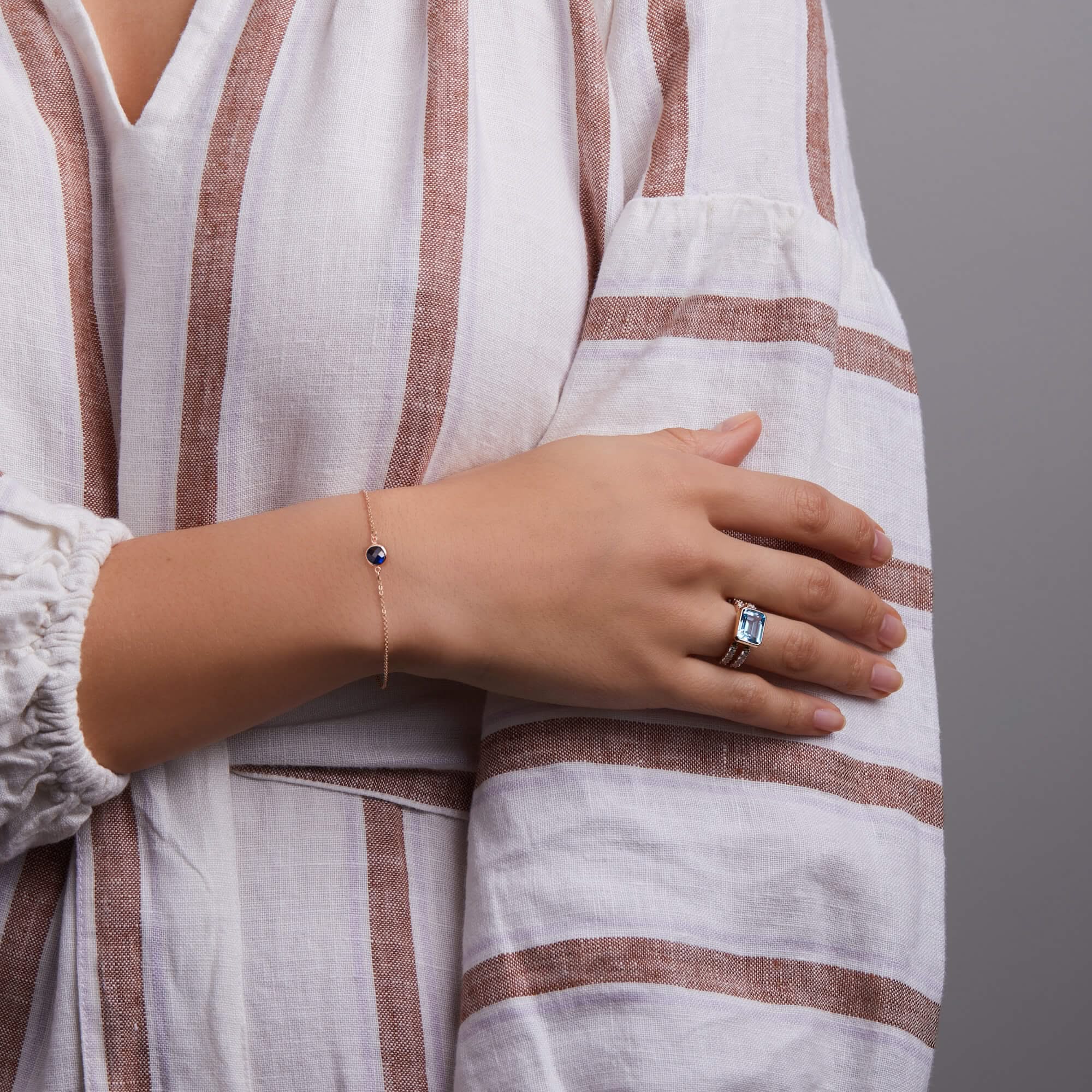Grand 1 Sapphire Bracelet in 14k Gold (September) - Image 2