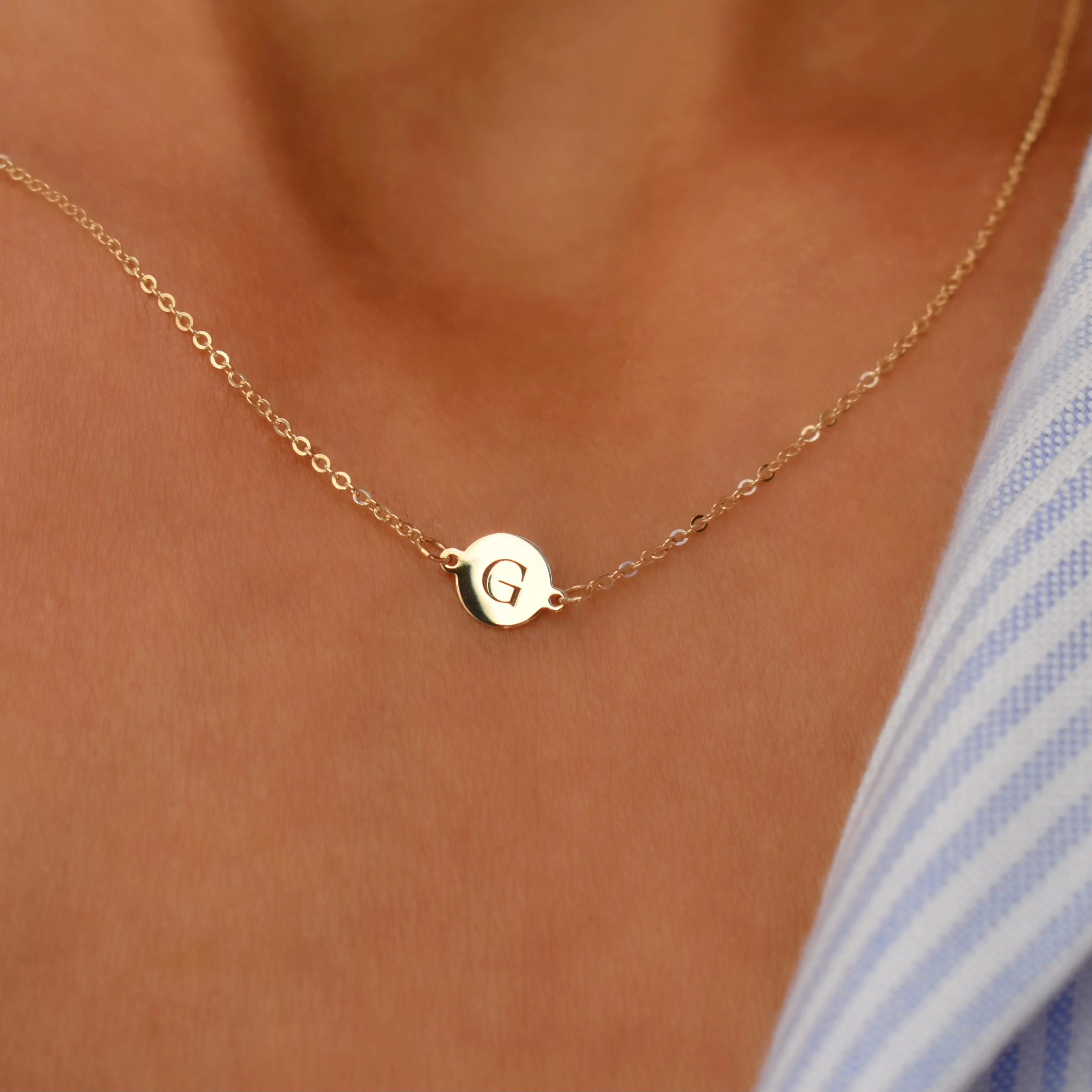 Letter G Necklace in 14k Gold - Image 3