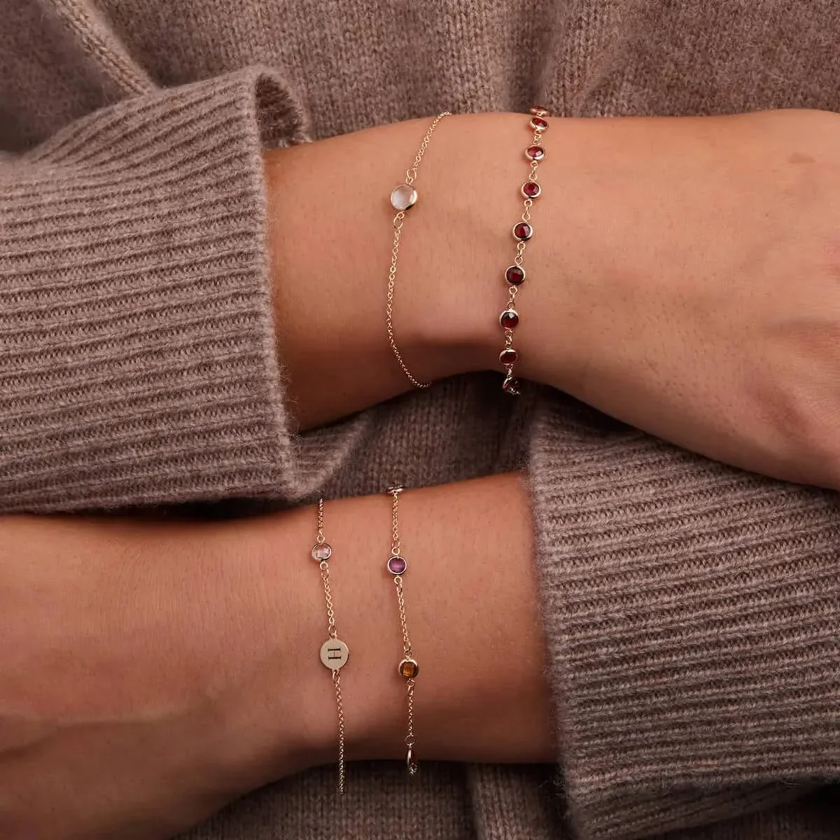 Newport Garnet Bracelet in 14k Gold (January) - Image 11