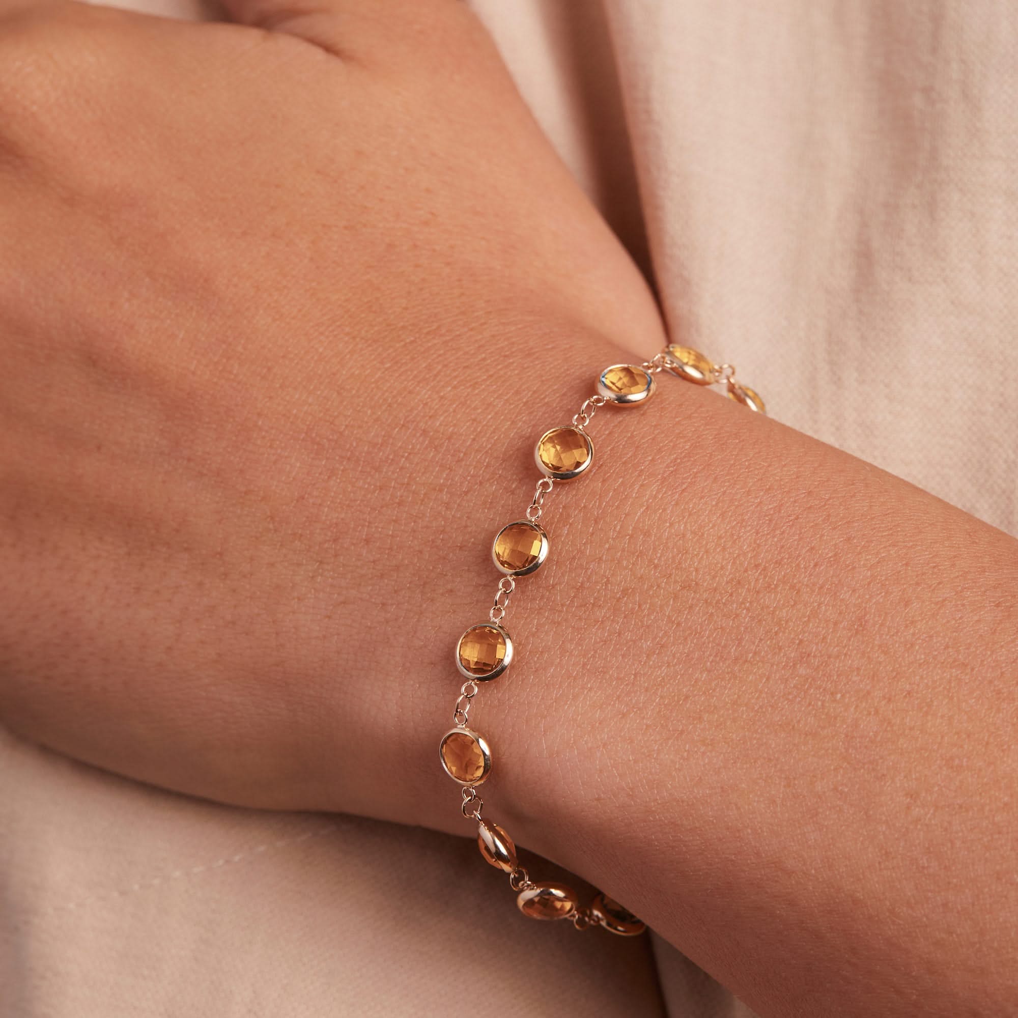 Newport Grand Citrine Bracelet in 14k Gold (November) - Image 3