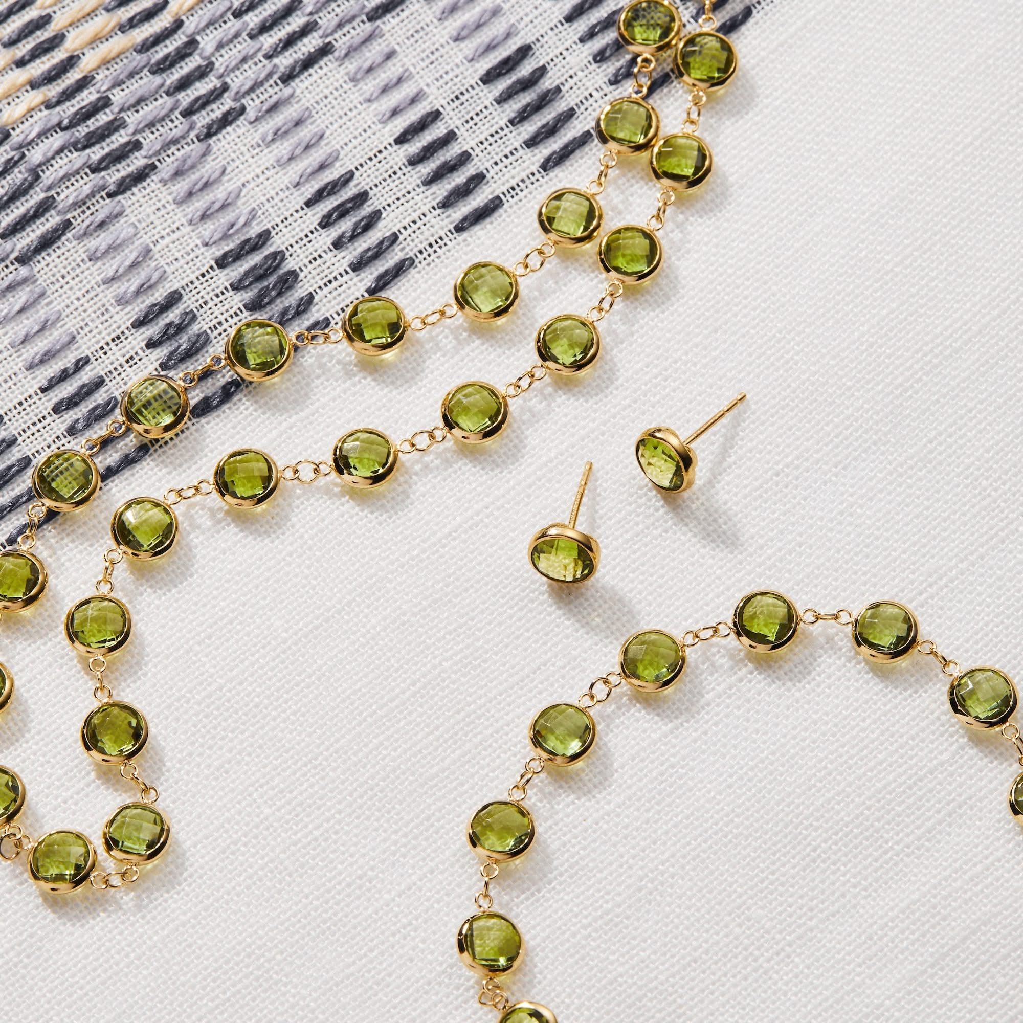 Newport Grand Peridot Bracelet in 14k Gold (August) - Image 6
