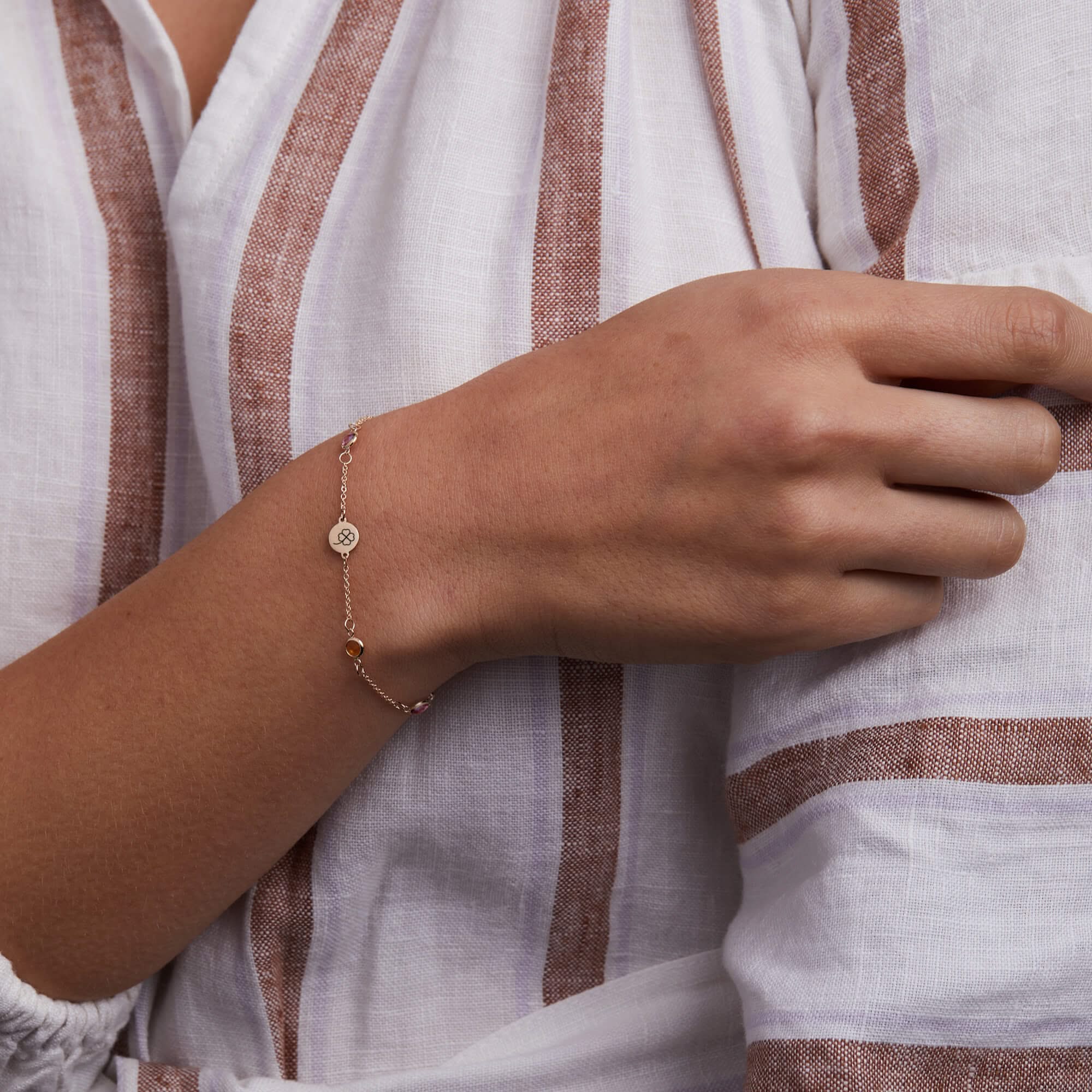 Clover Disc & Petite 6 Birthstone Bracelet in 14k Gold - Image 2