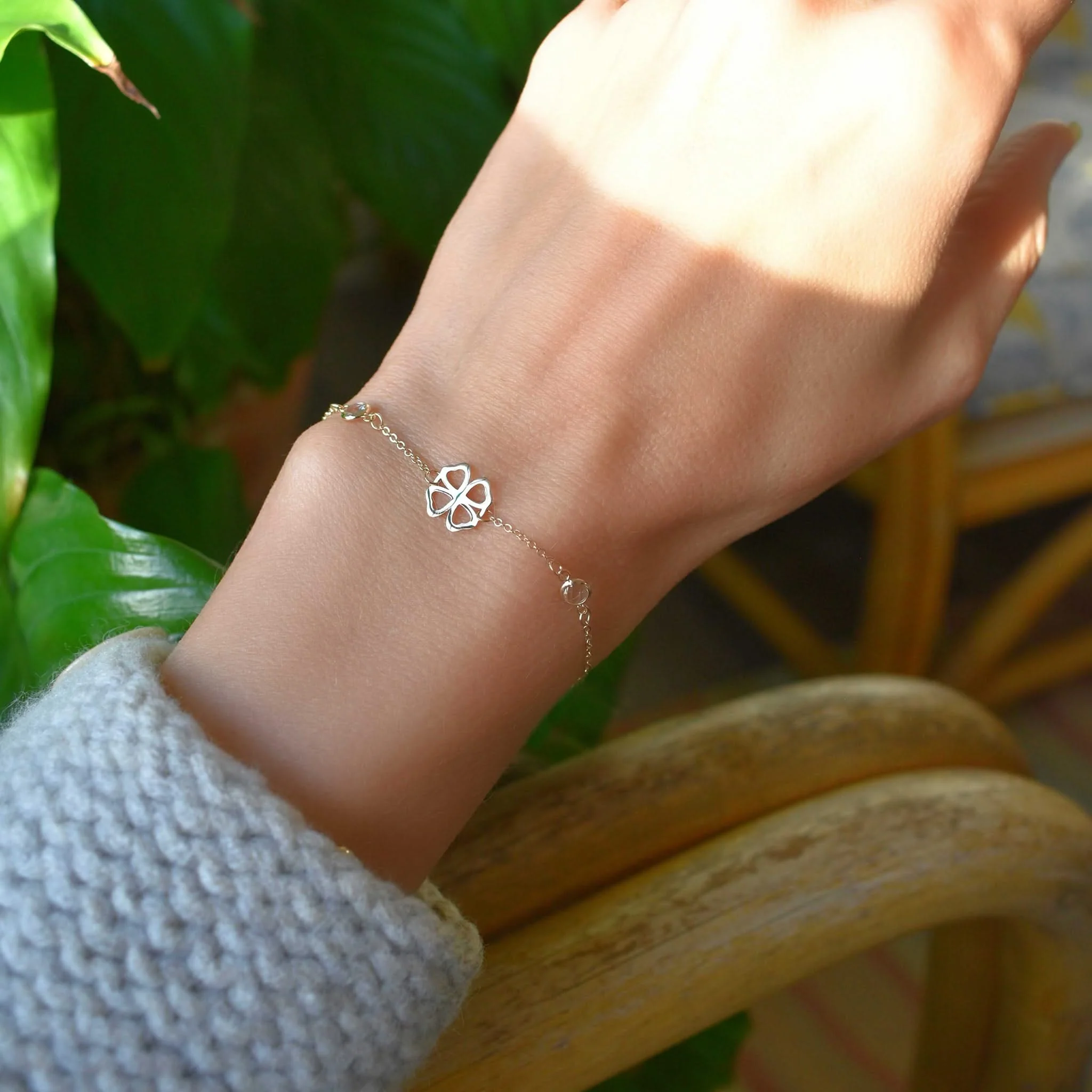 Clover & Petite 4 Birthstone Bracelet in 14k Gold - Image 2