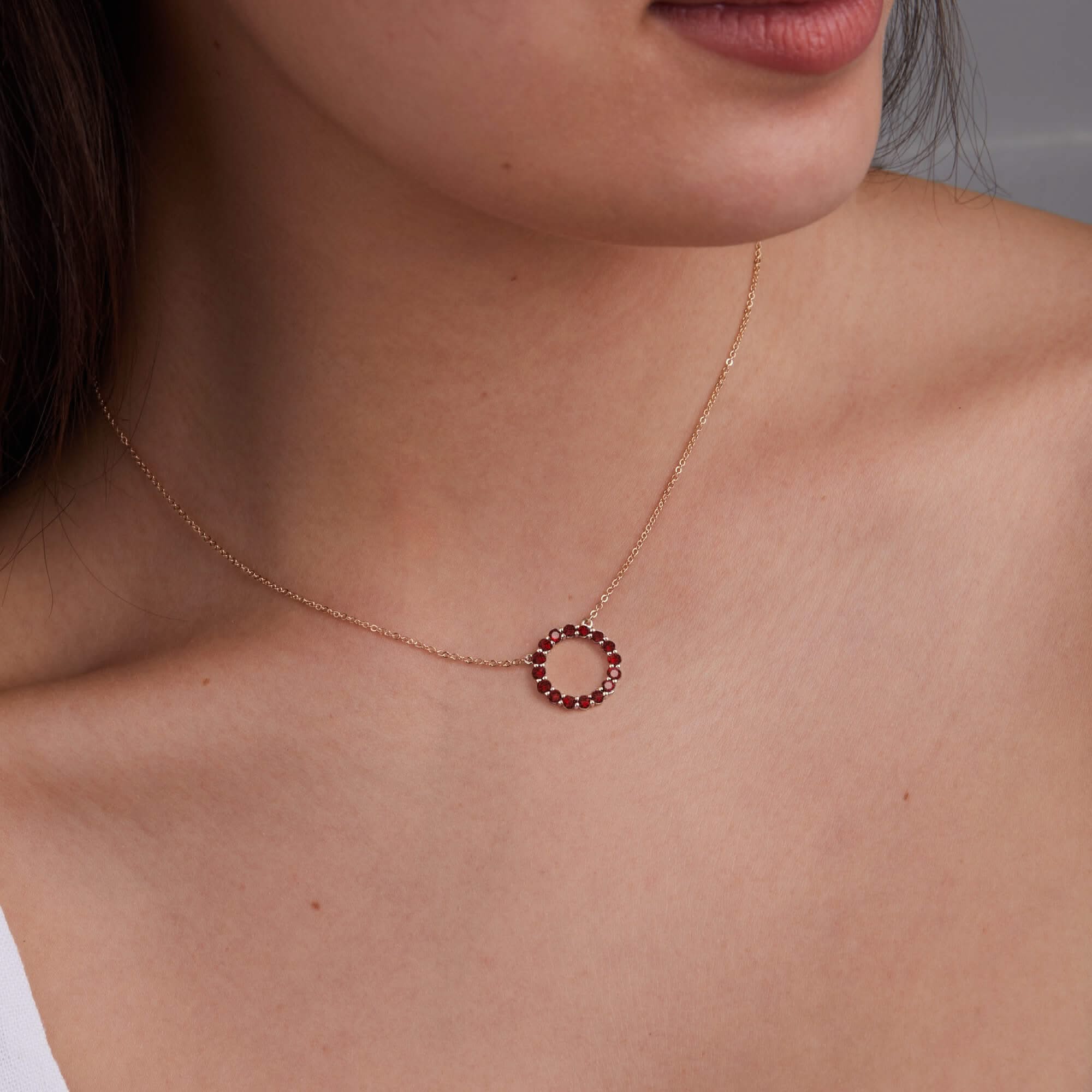 Rosecliff Circle Garnet Necklace in 14k Gold (January) - Image 3