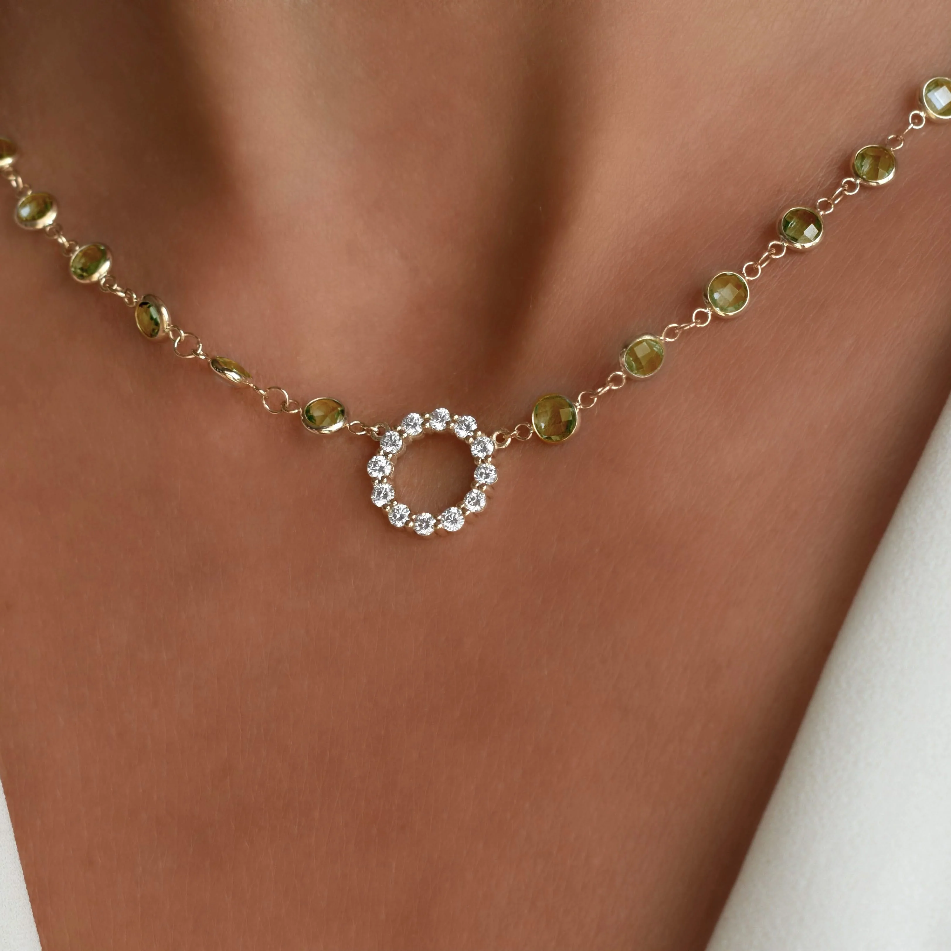 Rosecliff Diamond Small Circle & Newport Peridot Necklace in 14k Gold (August) - Image 3