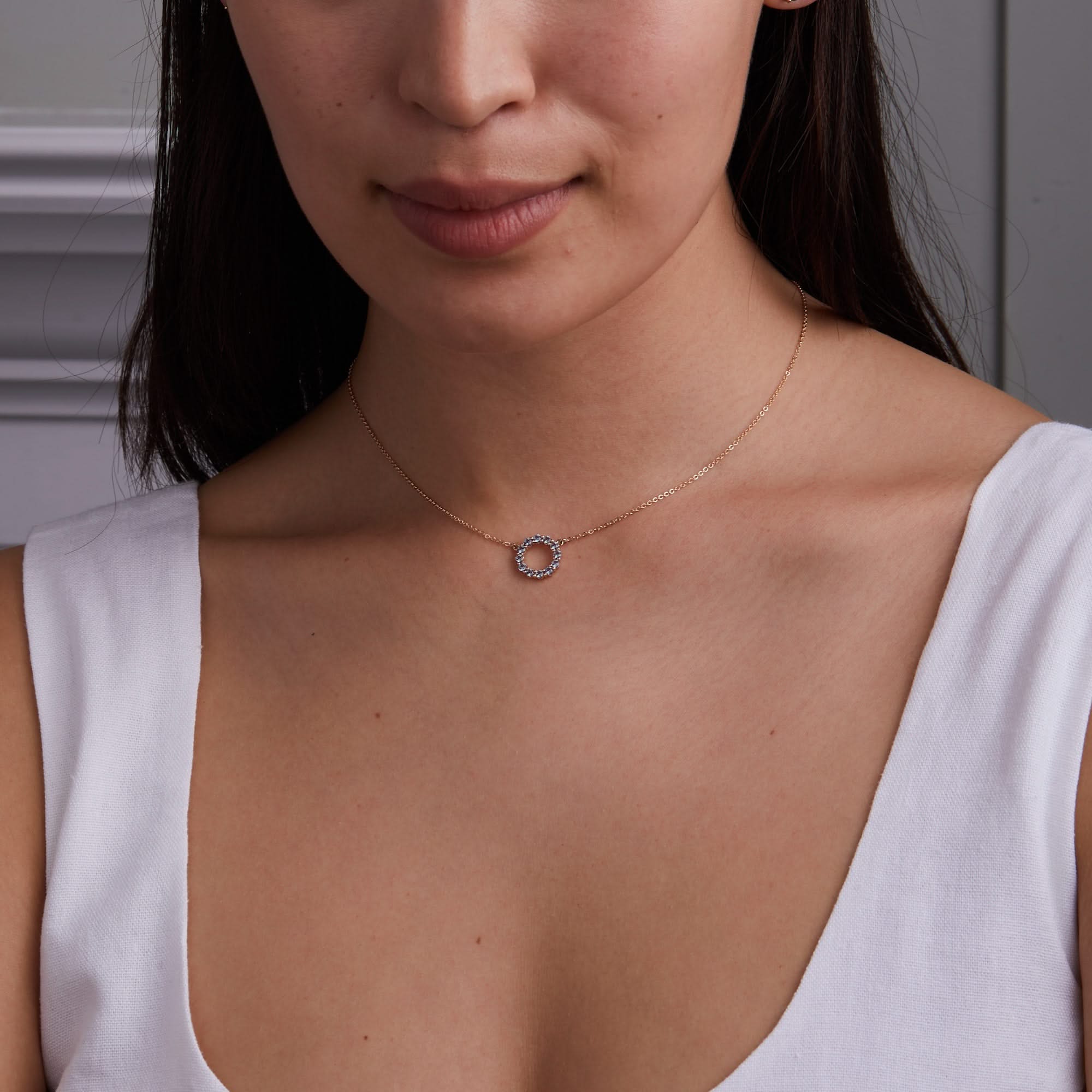 Rosecliff Small Circle Alexandrite Necklace in 14k Gold (June) - Image 9