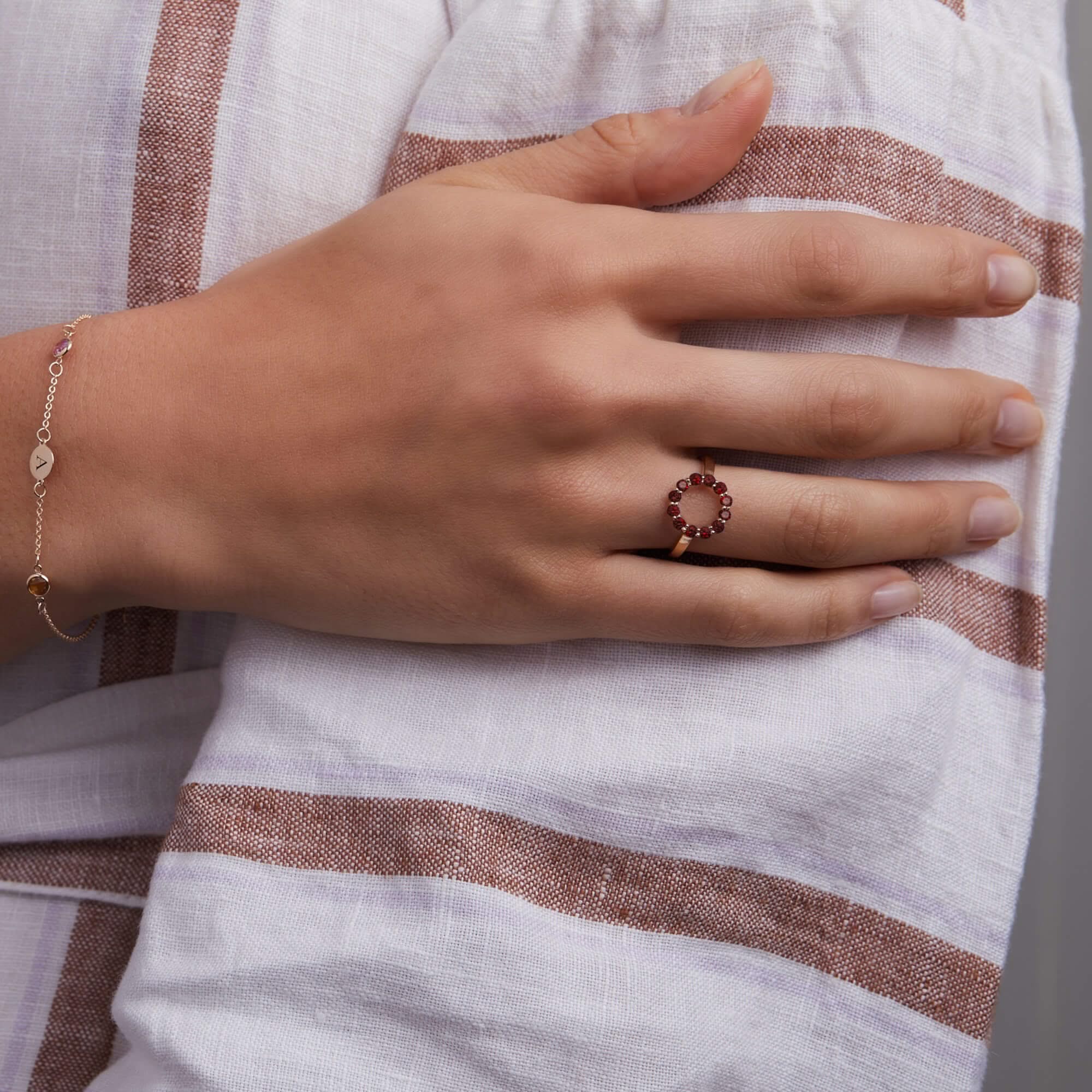 Rosecliff Small Circle Garnet Ring in 14k Gold (January) - Image 3