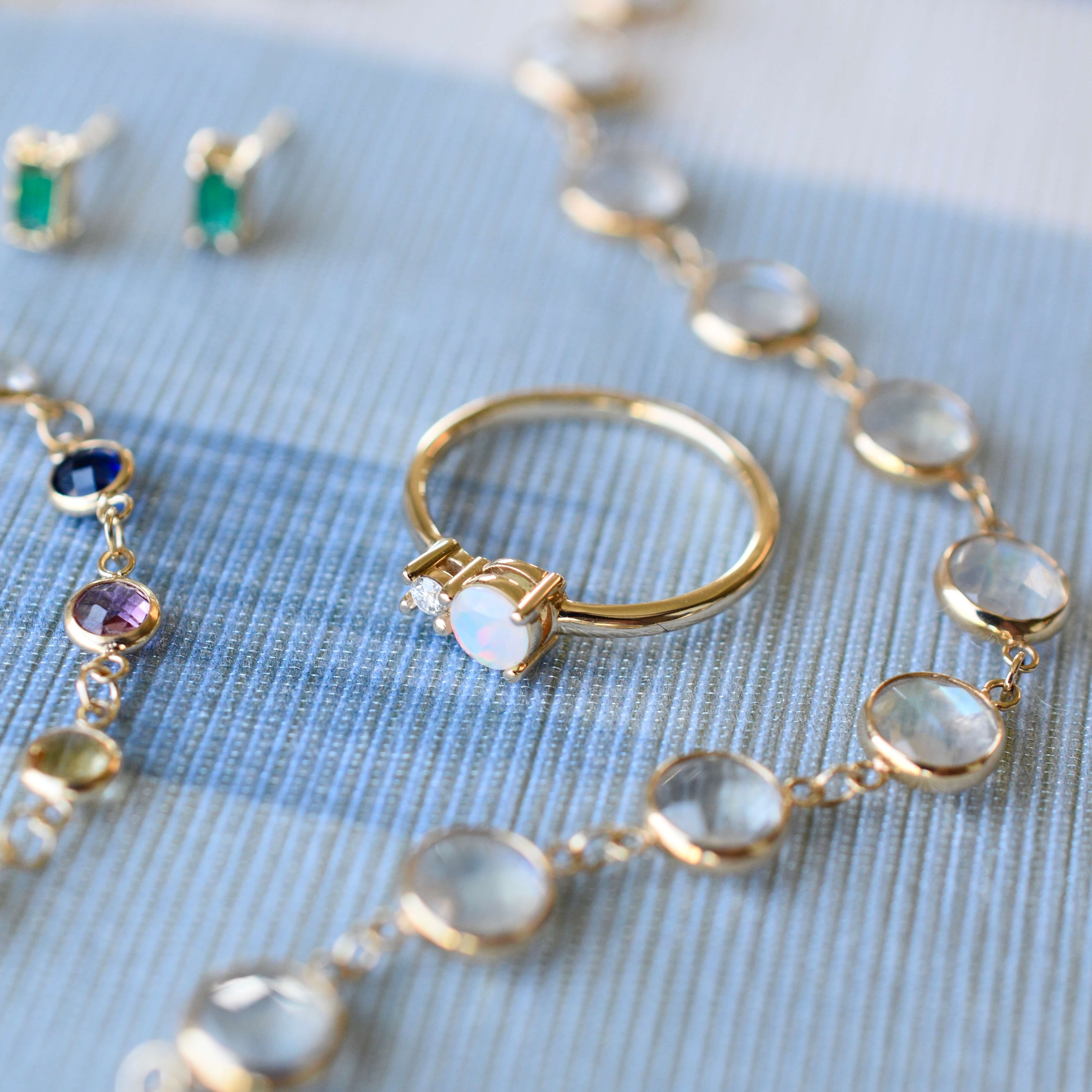 The Vault: Greenwich Solitaire Opal & Diamond Ring, White Gold Size 8 - Image 4