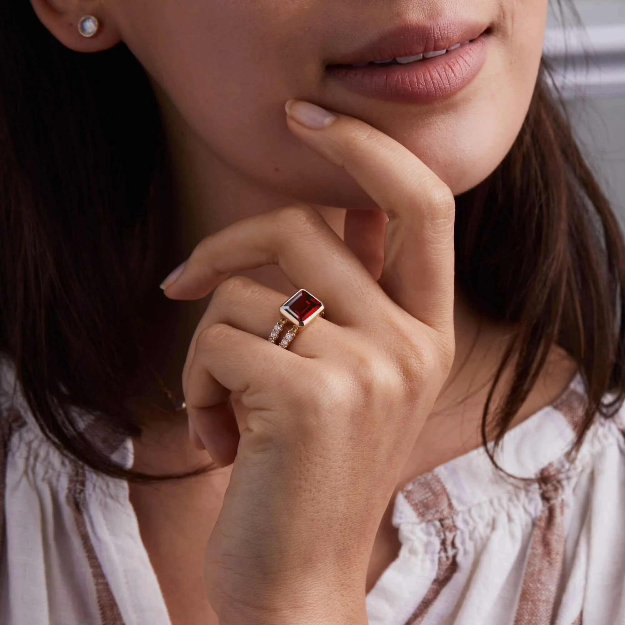 The Vault: Warren Horizontal Garnet Ring with Diamonds, White Gold Size 7 - Image 2