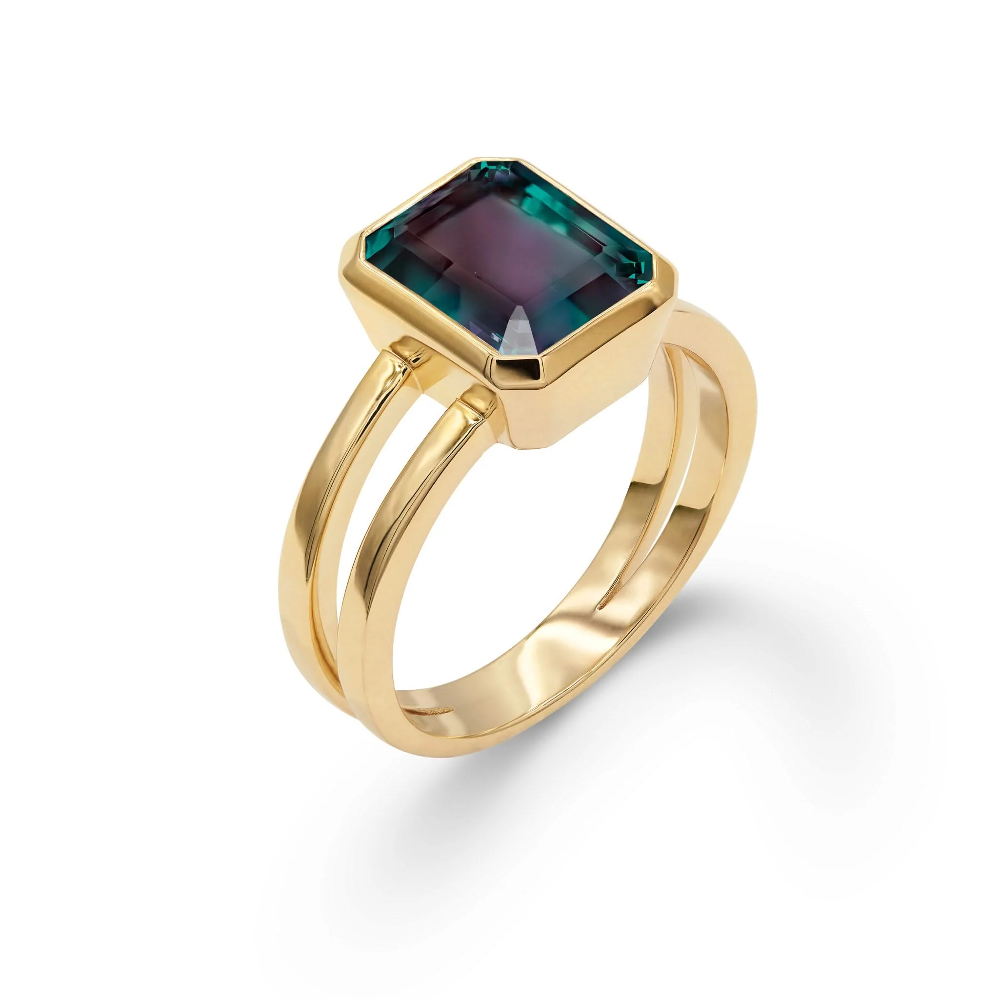 Warren Vertical Alexandrite Ring in 14k Gold (June) - Image 4
