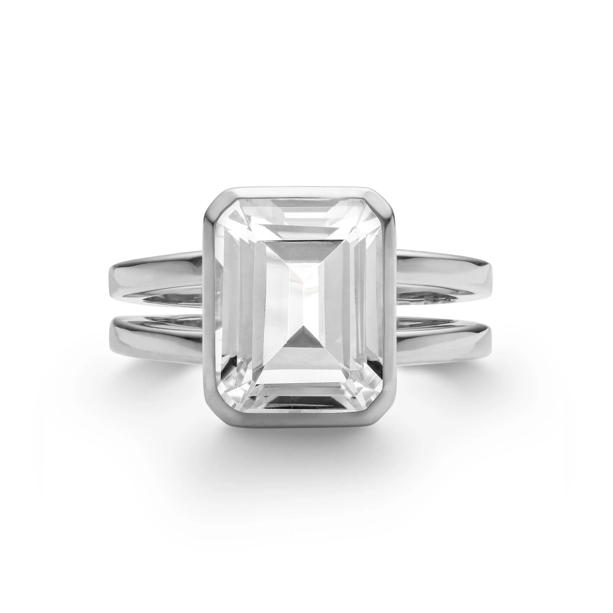 Warren Vertical White Topaz Ring in 14k Gold (April) - Image 7