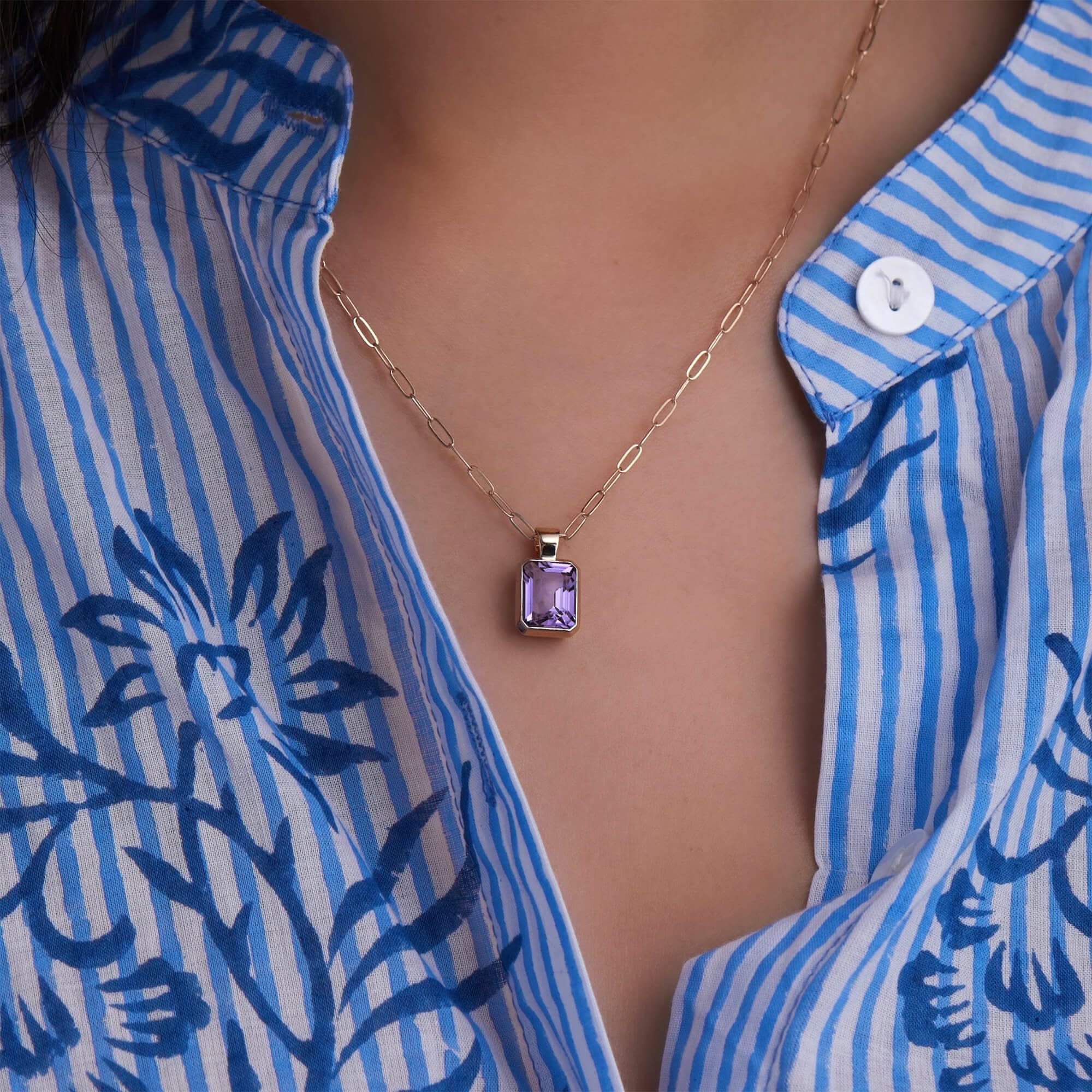Warren Amethyst Pendant in 14k Gold (February) - Image 3