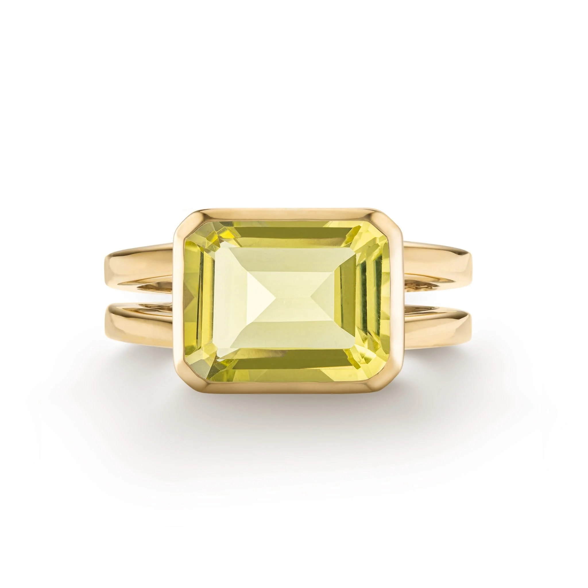 Warren Horizontal Lemon Verbena Quartz Ring in 14k Gold (August)