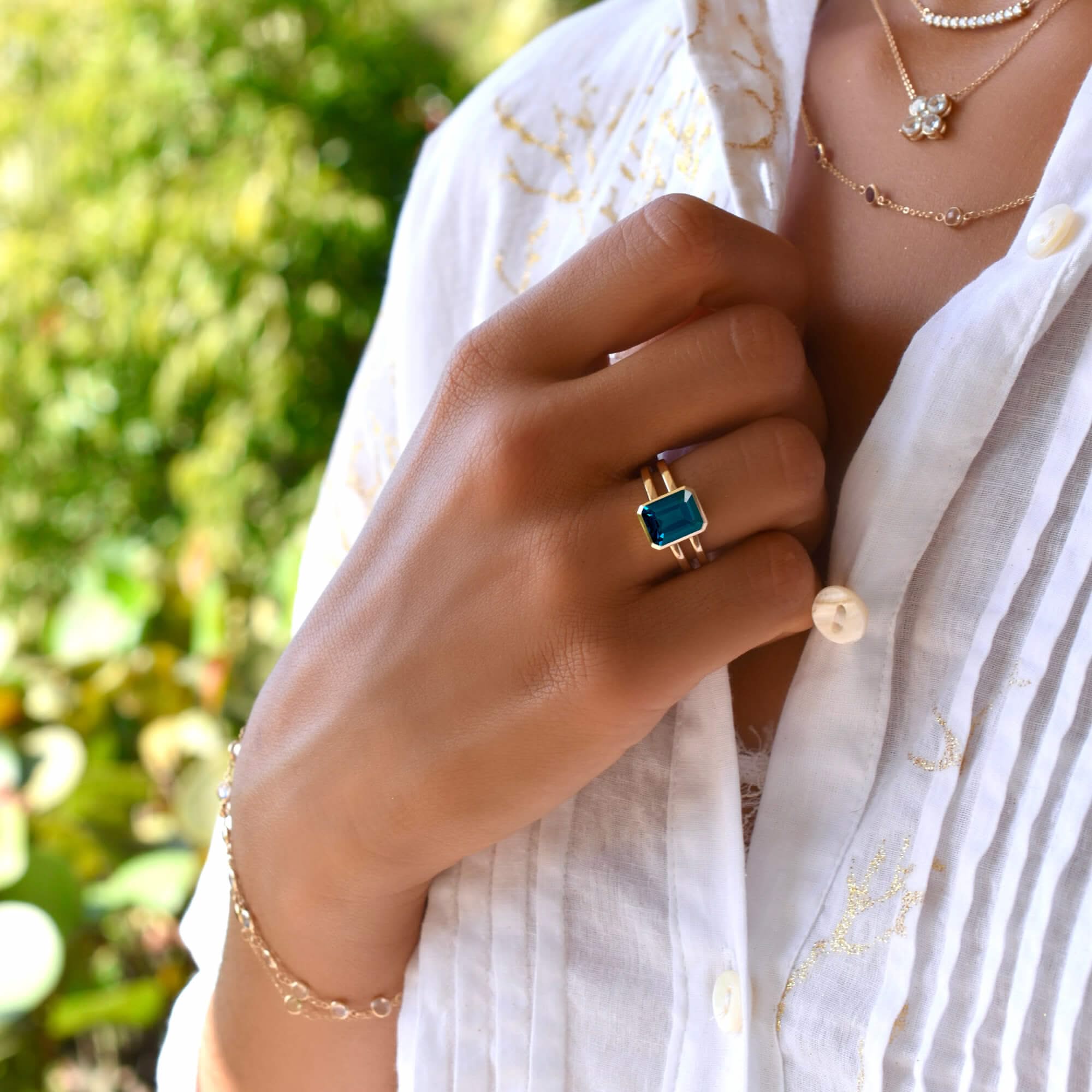 Warren Vertical Atlantic Blue Topaz Ring in 14k Gold (December) - Image 10