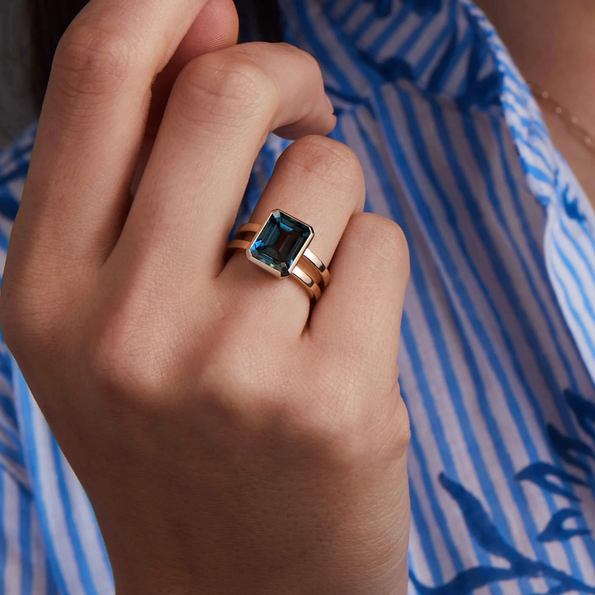 Warren Vertical Atlantic Blue Topaz Ring in 14k Gold (December) - Image 3