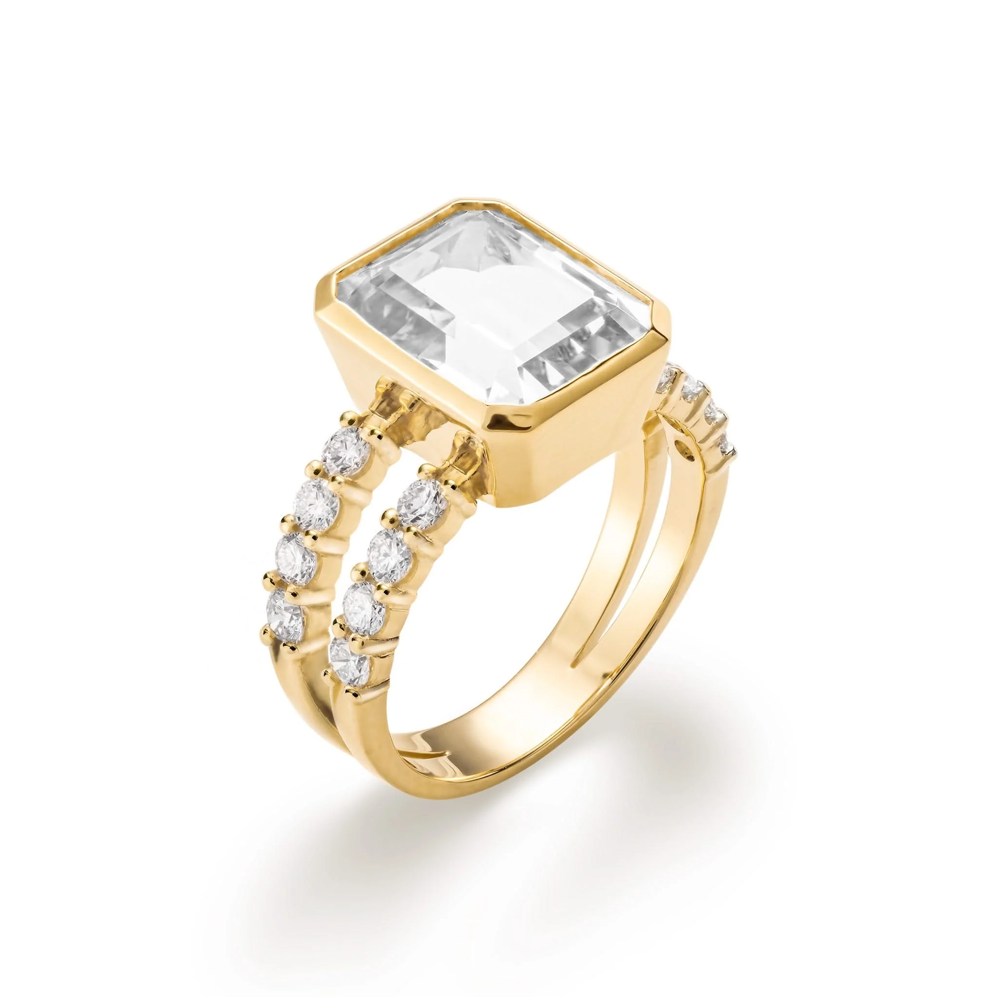 Warren Vertical Birthstone Ring with Accent Stones in 14k Gold - Image 4
